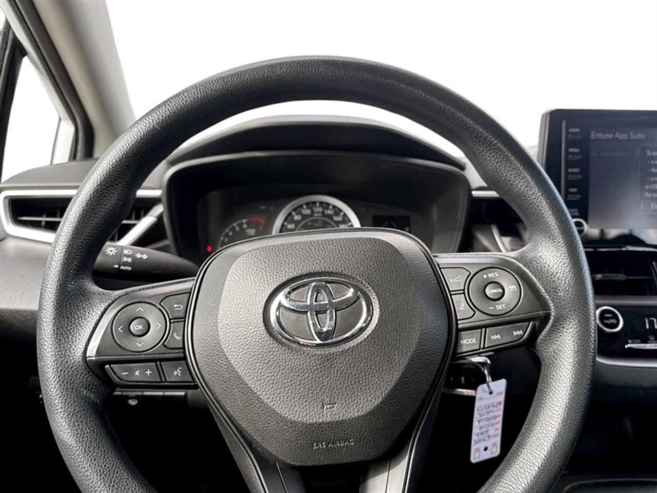 2022 Toyota Corolla LE Photo
