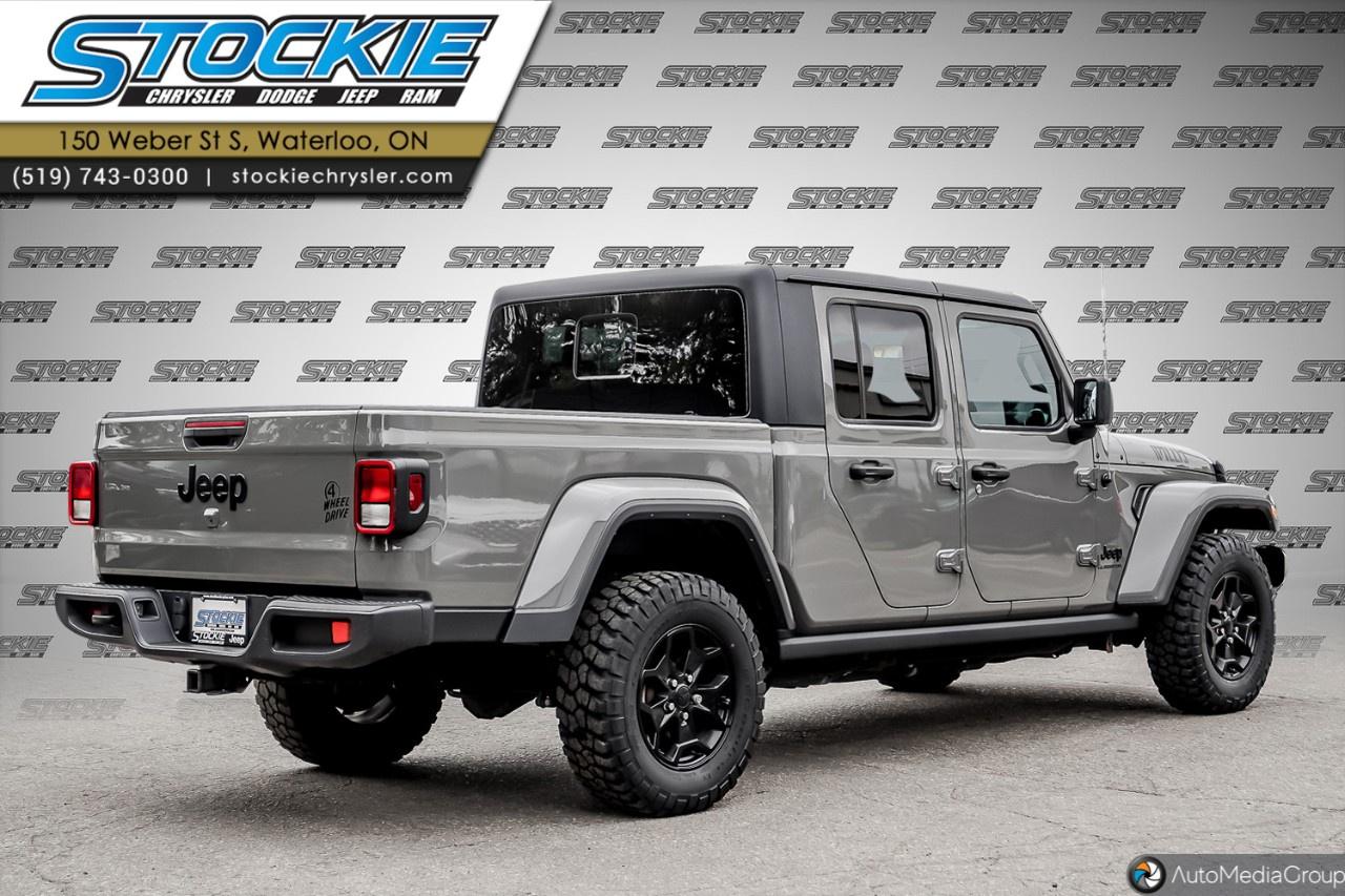 2023 Jeep Gladiator Willys 4x4 Photo3