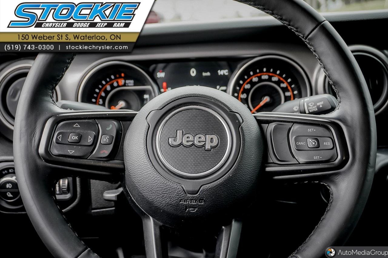 2023 Jeep Gladiator Willys 4x4 Photo
