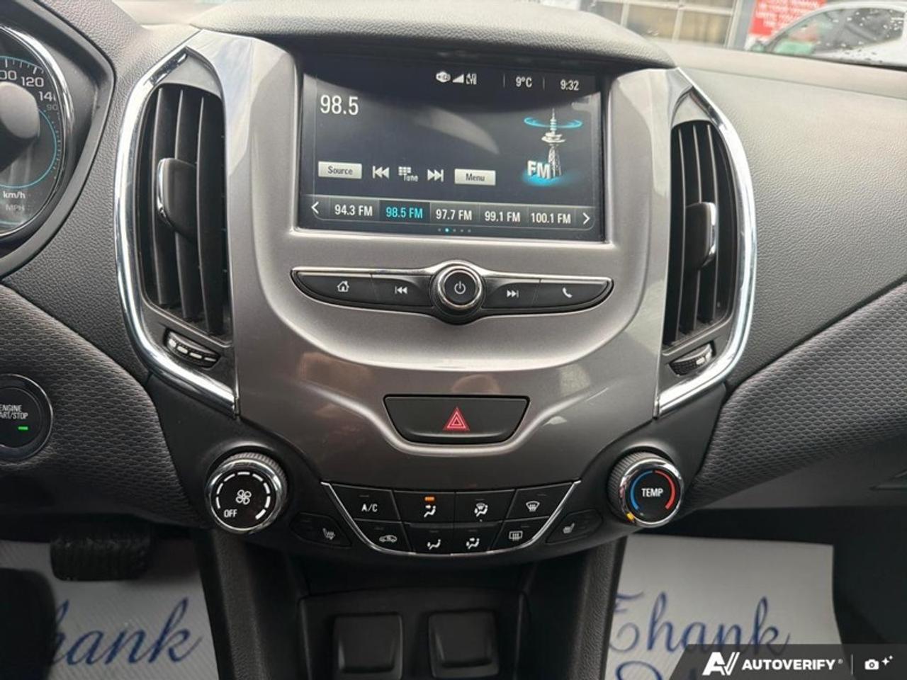 2018 Chevrolet Cruze Hatch LT  - Heated Seats Photo