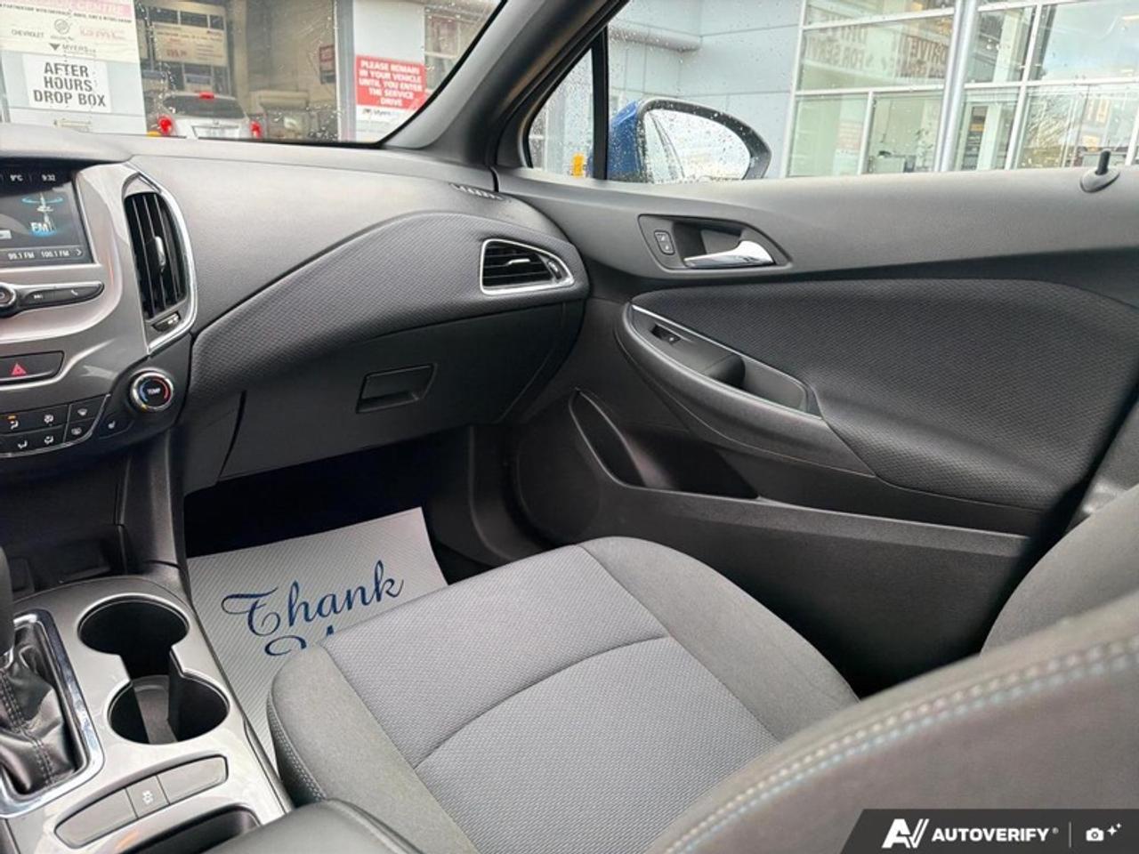 2018 Chevrolet Cruze Hatch LT  - Heated Seats Photo