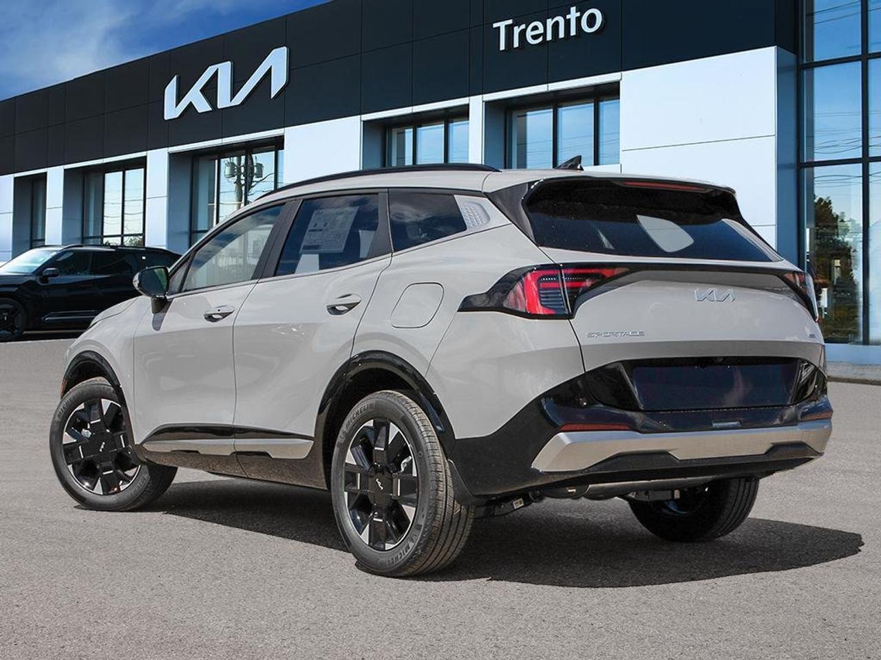 2026 Kia Sportage EX Premium Photo