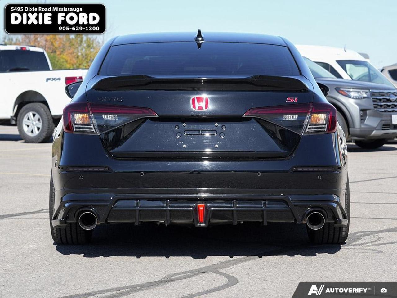 2026 Honda Civic Si Sedan Photo4