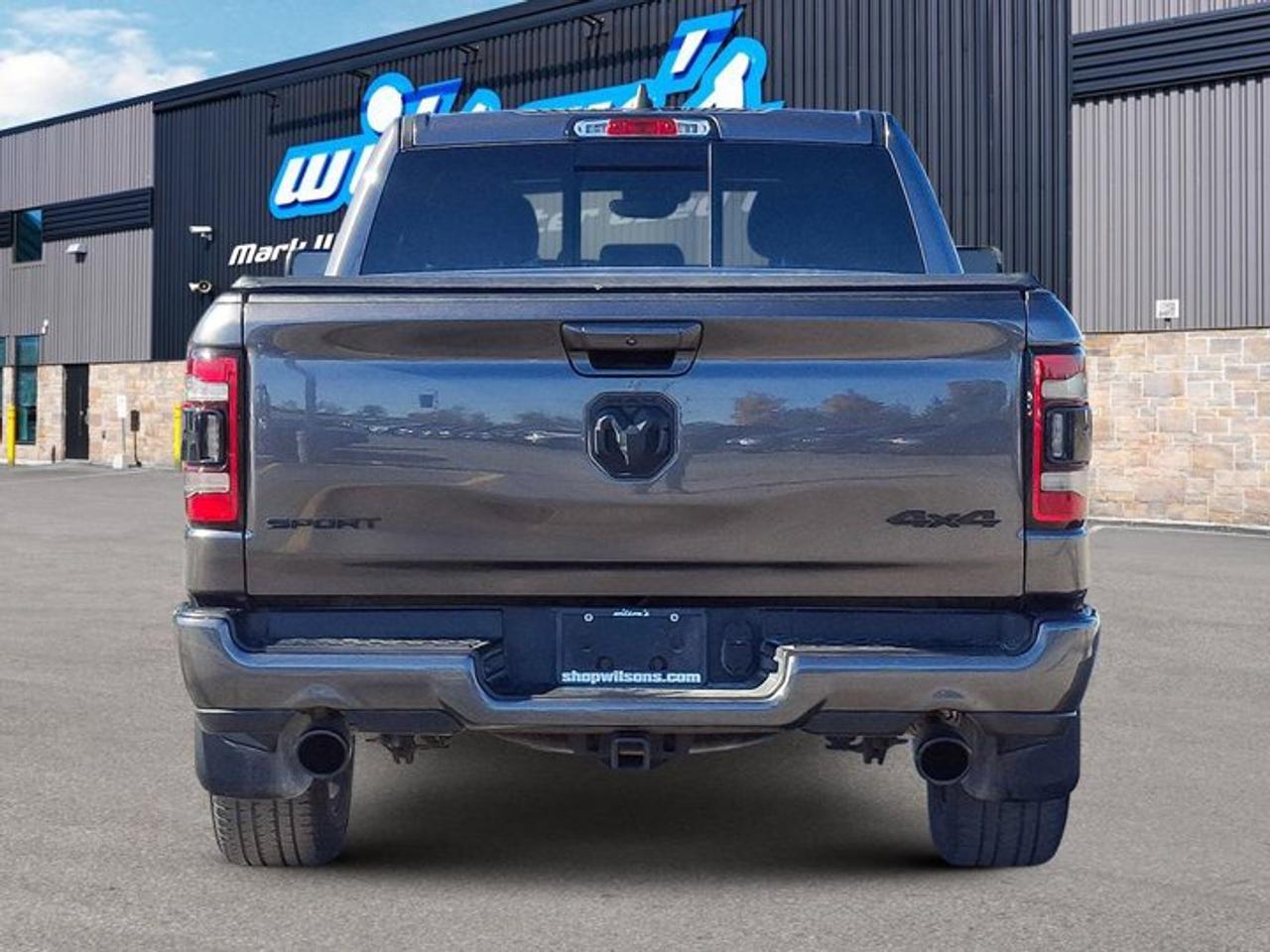 2024 RAM 1500 Sport Crew 4X4 | 5.7L Hemi | Nav | 3.92 Ratio | Trailer Brake Control | Heated Wheel and More ! Photo