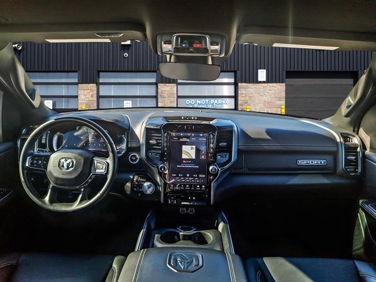 2024 RAM 1500 Sport Crew 4X4 | 5.7L Hemi | Nav | 3.92 Ratio | Trailer Brake Control | Heated Wheel and More ! Photo