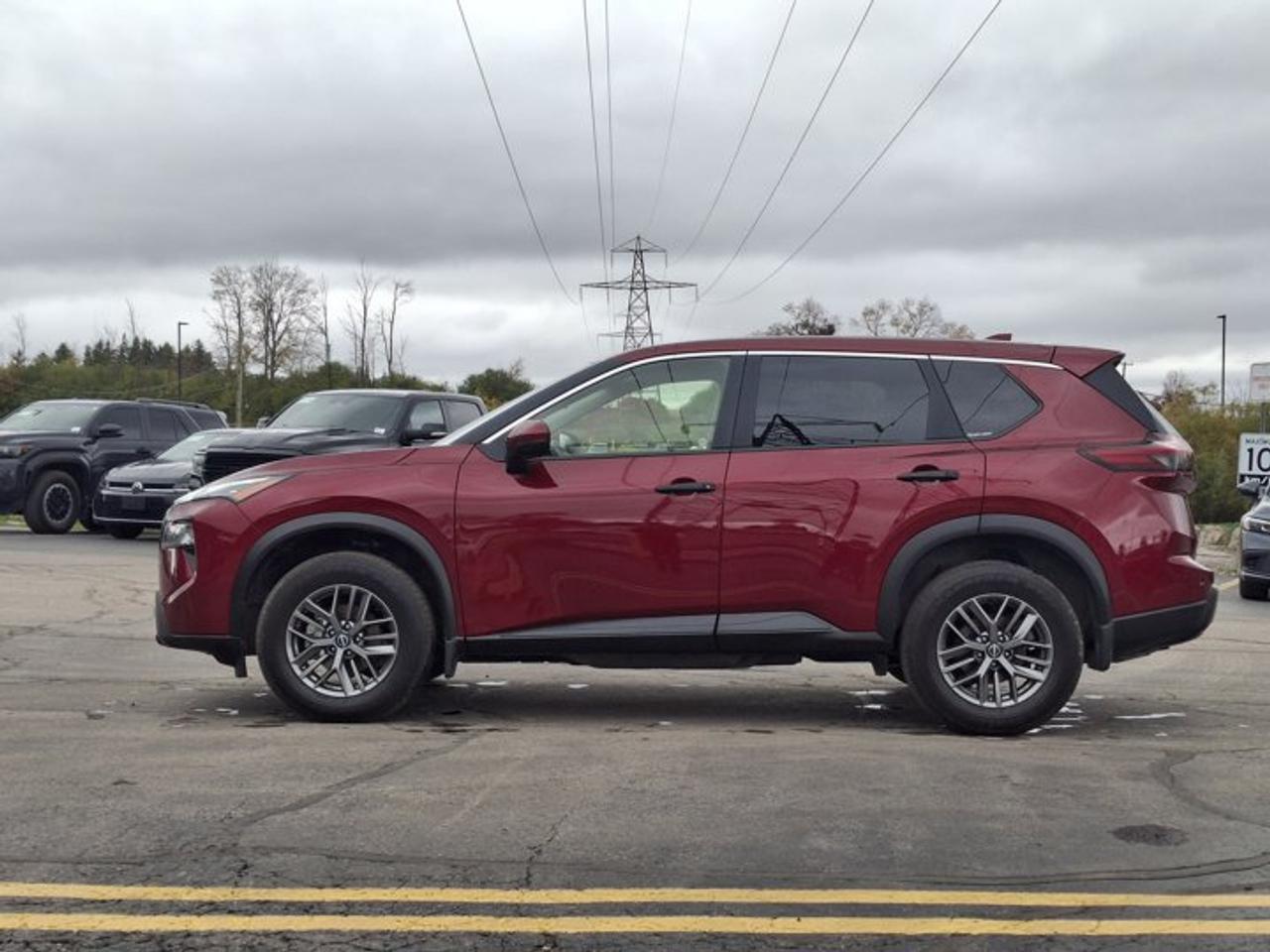 2024 Nissan Rogue S AWD | Heated Seats +Steering | CarPlay + Android Auto | RemoteStart | BSM | FCW | and More ! Photo5