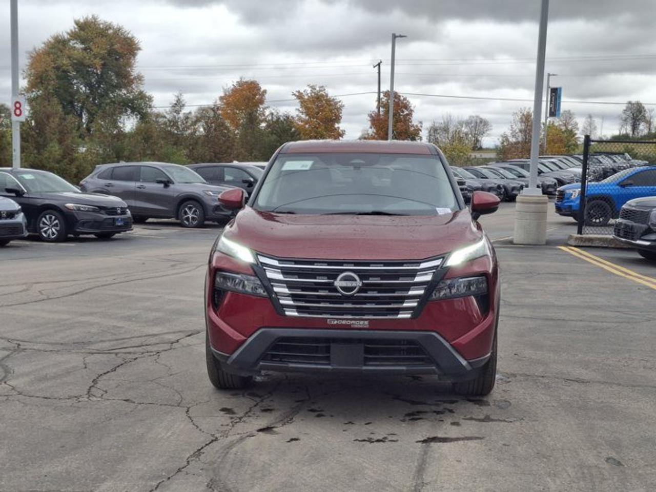 2024 Nissan Rogue S AWD | Heated Seats +Steering | CarPlay + Android Auto | RemoteStart | BSM | FCW | and More ! Photo