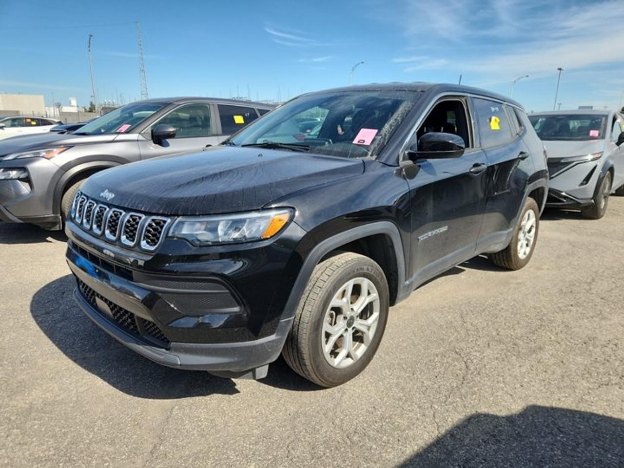 2025 Jeep Compass Sport 4X4 | Heated Seats | CarPlay + Android | Rear Camera | Alloy Wheels | and More ! Photo