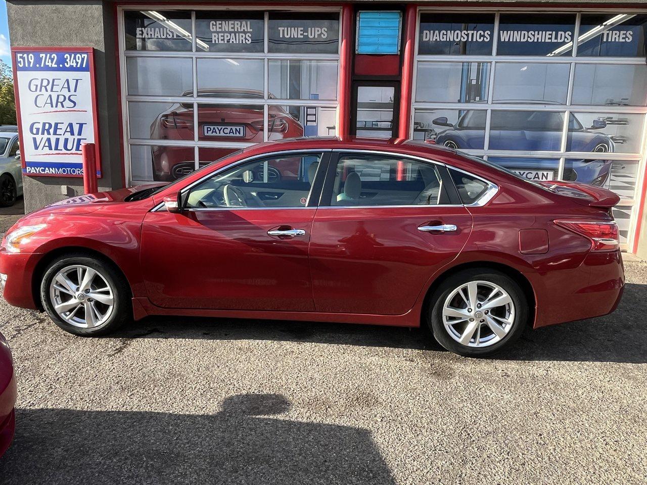 2013 Nissan Altima SL Photo