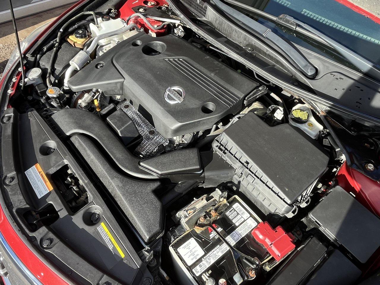 2013 Nissan Altima SL Photo