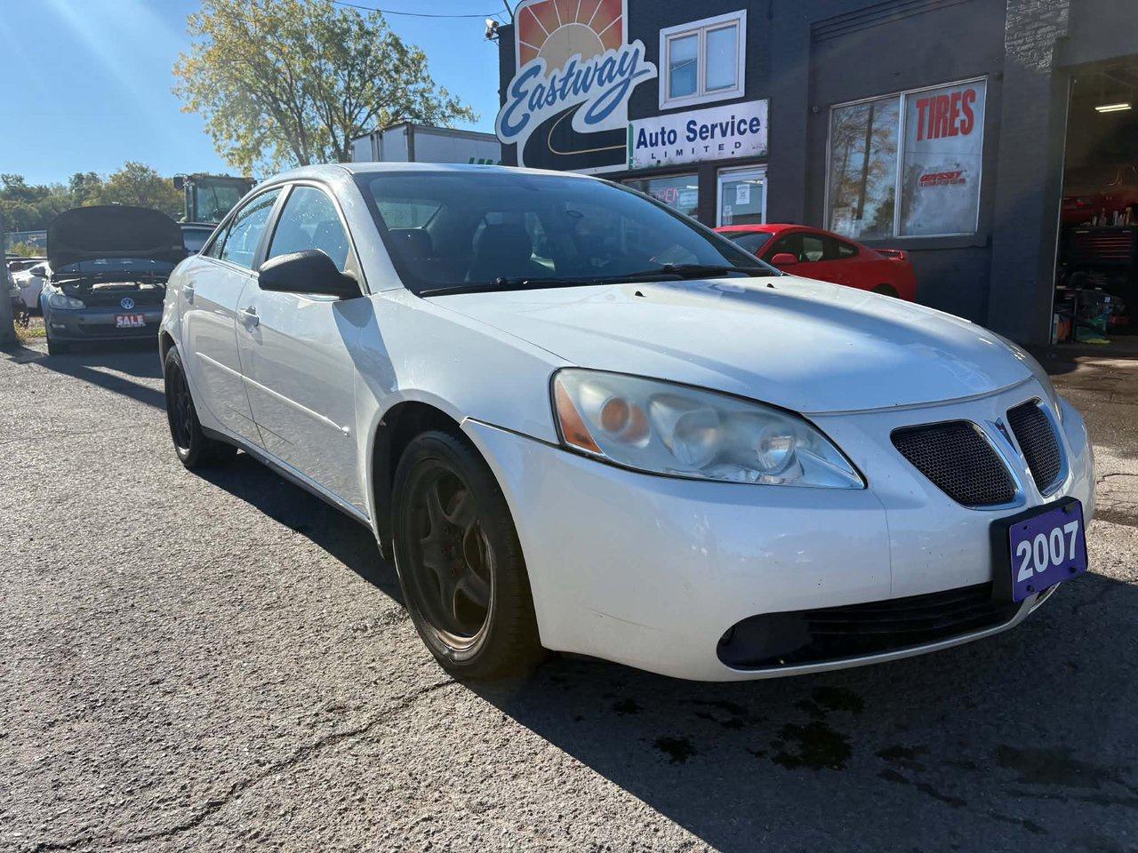 2007 Pontiac G6 SE Photo