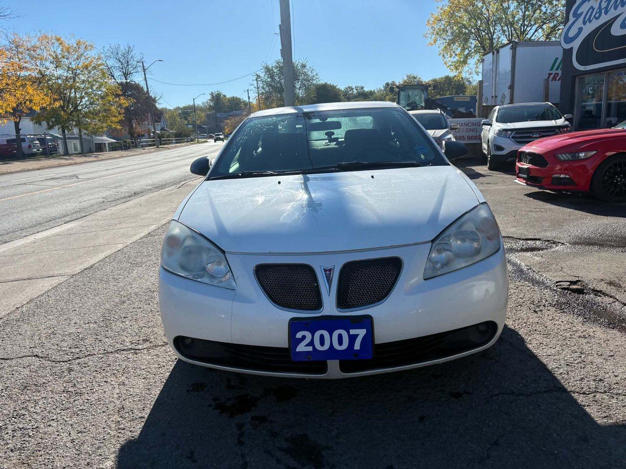 2007 Pontiac G6 SE - Photo #8