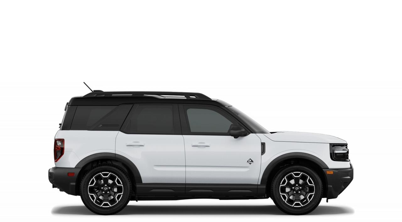 2026 Ford Bronco Sport Outer Banks Photo4