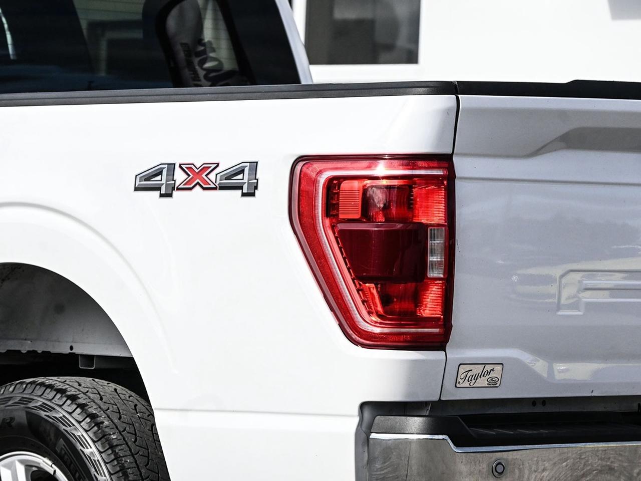 2023 Ford F-150 XLT Photo