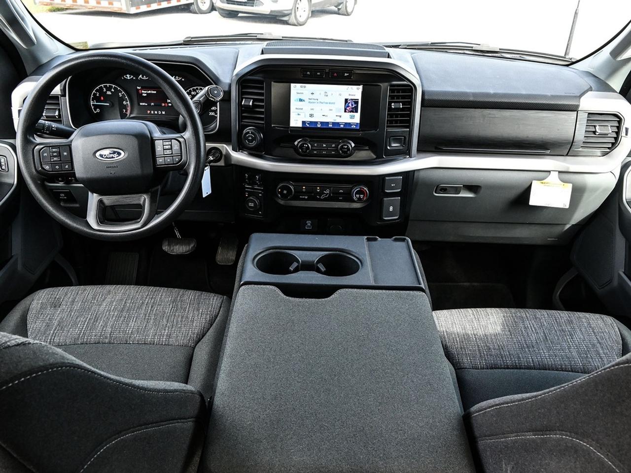 2023 Ford F-150 XLT Photo