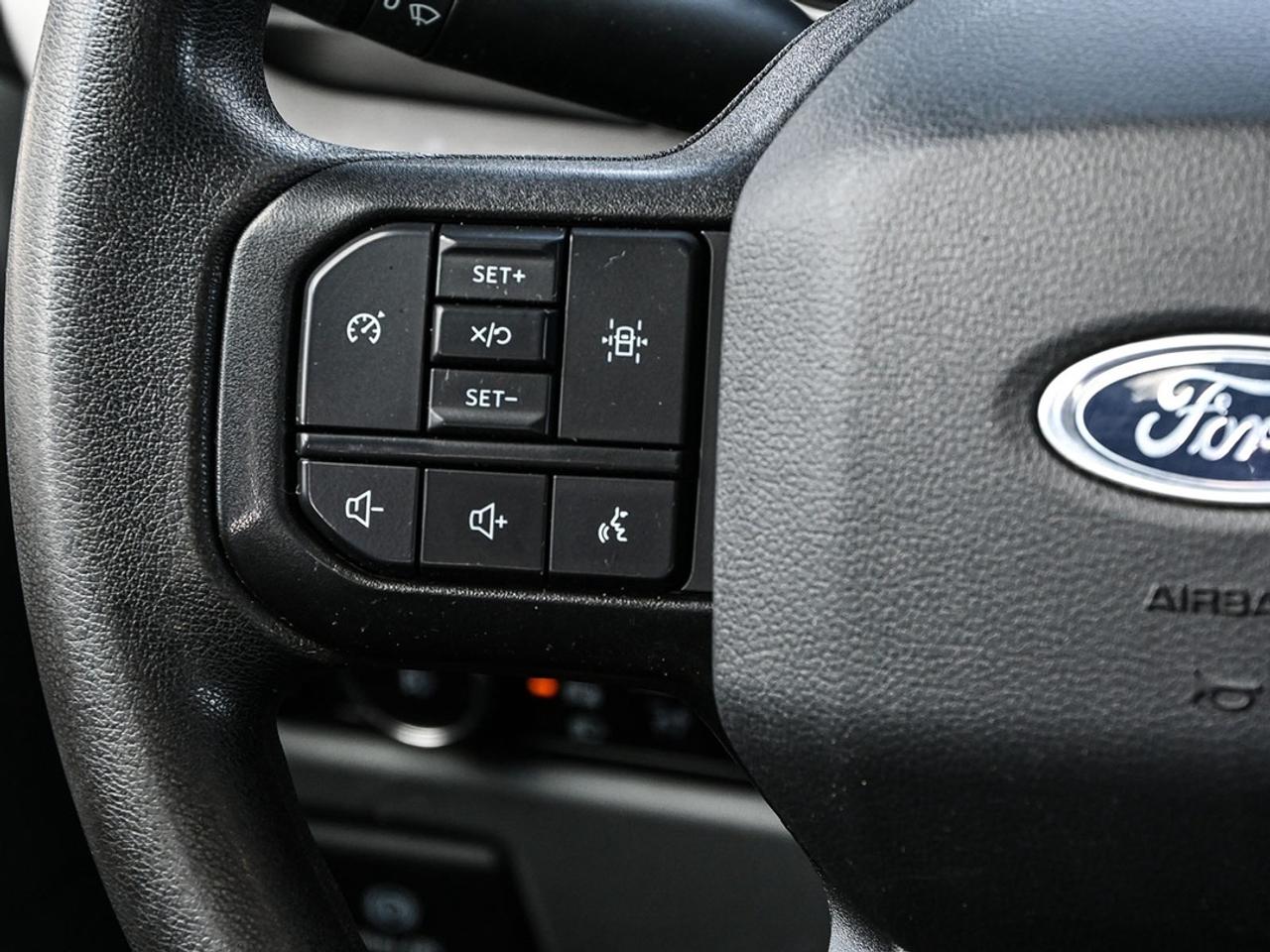 2023 Ford F-150 XLT Photo