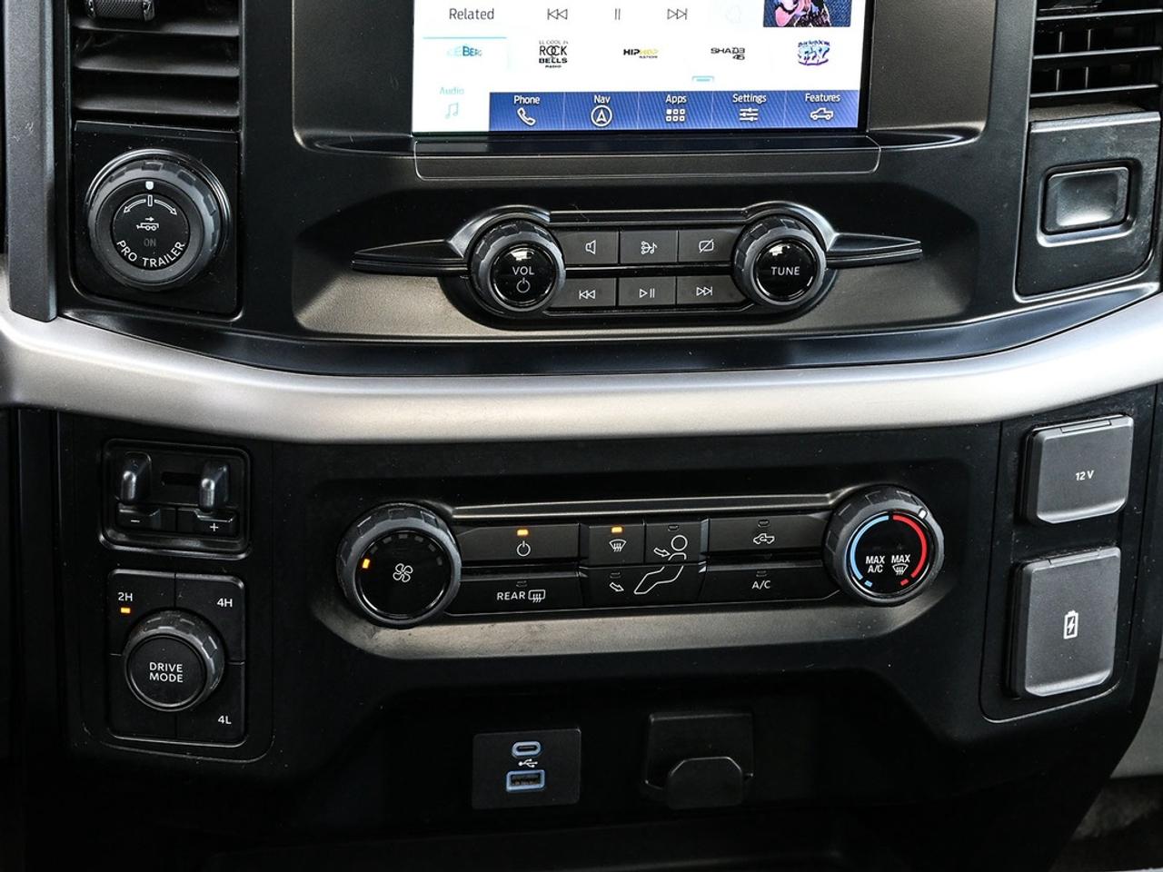 2023 Ford F-150 XLT Photo