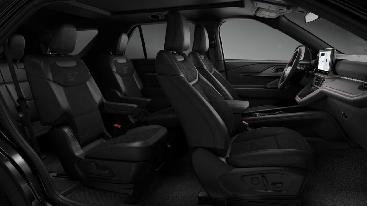 2027 Ford Explorer ST Photo