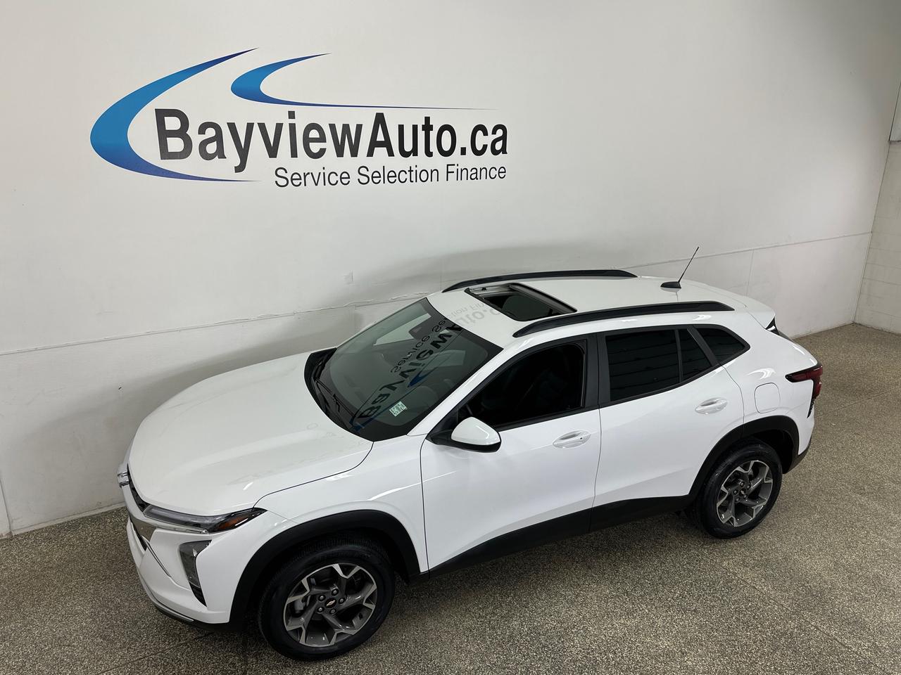 2025 Chevrolet Trax LT/SUNROOF/26KM/OFF 1 OWNER GMAC LEASE! Photo0