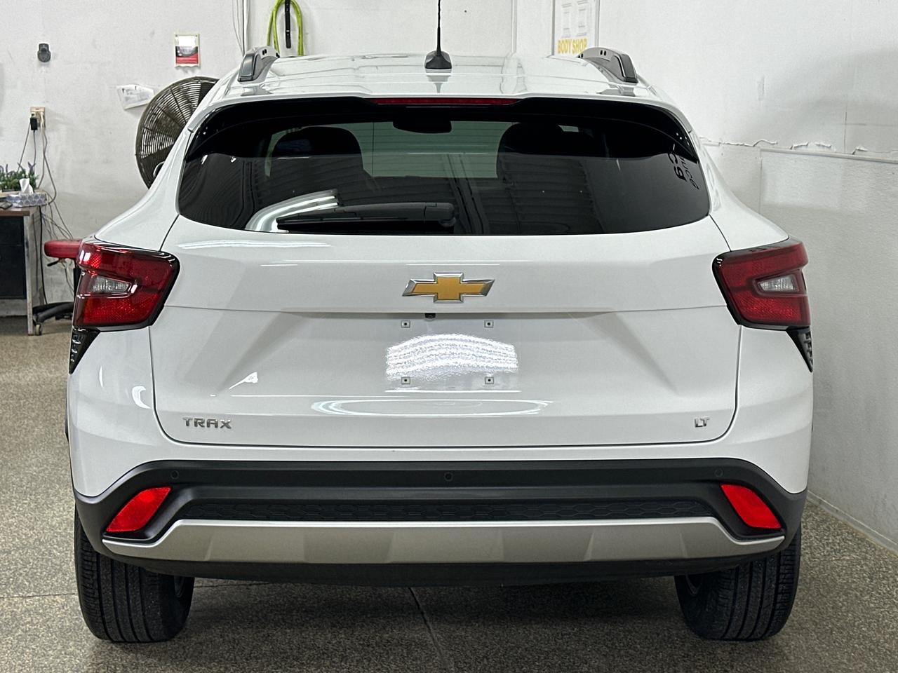 2025 Chevrolet Trax LT/SUNROOF/26KM/OFF 1 OWNER GMAC LEASE! Photo