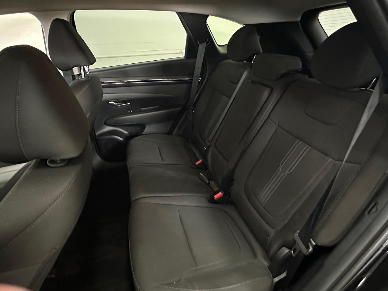 2024 Hyundai Tucson Preferred PREFERRED/AWD/NAVI/32KM/OFF 1 OWNER HYUNDAI LEASE! Photo