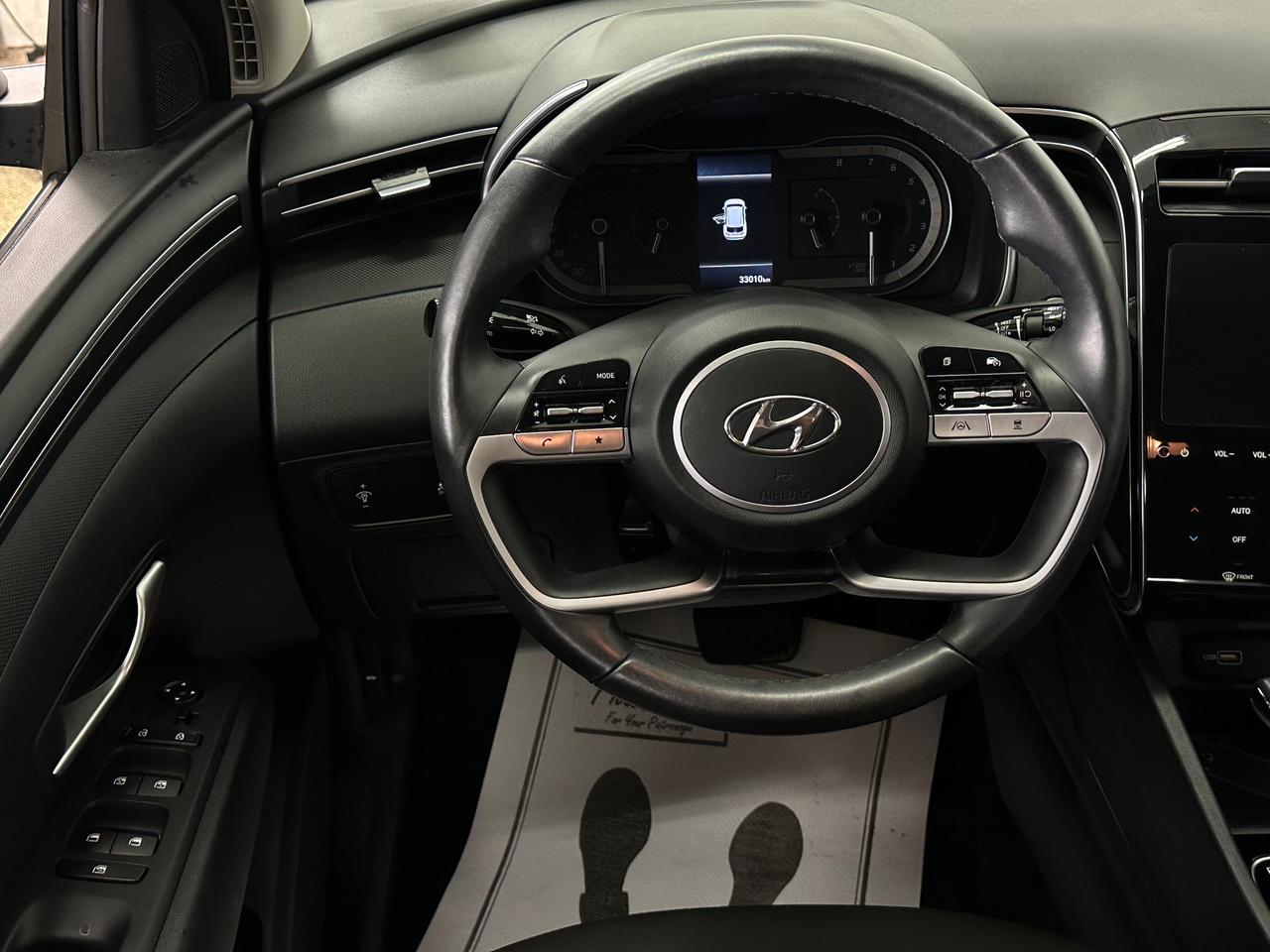 2024 Hyundai Tucson Preferred PREFERRED/AWD/NAVI/32KM/OFF 1 OWNER HYUNDAI LEASE! Photo
