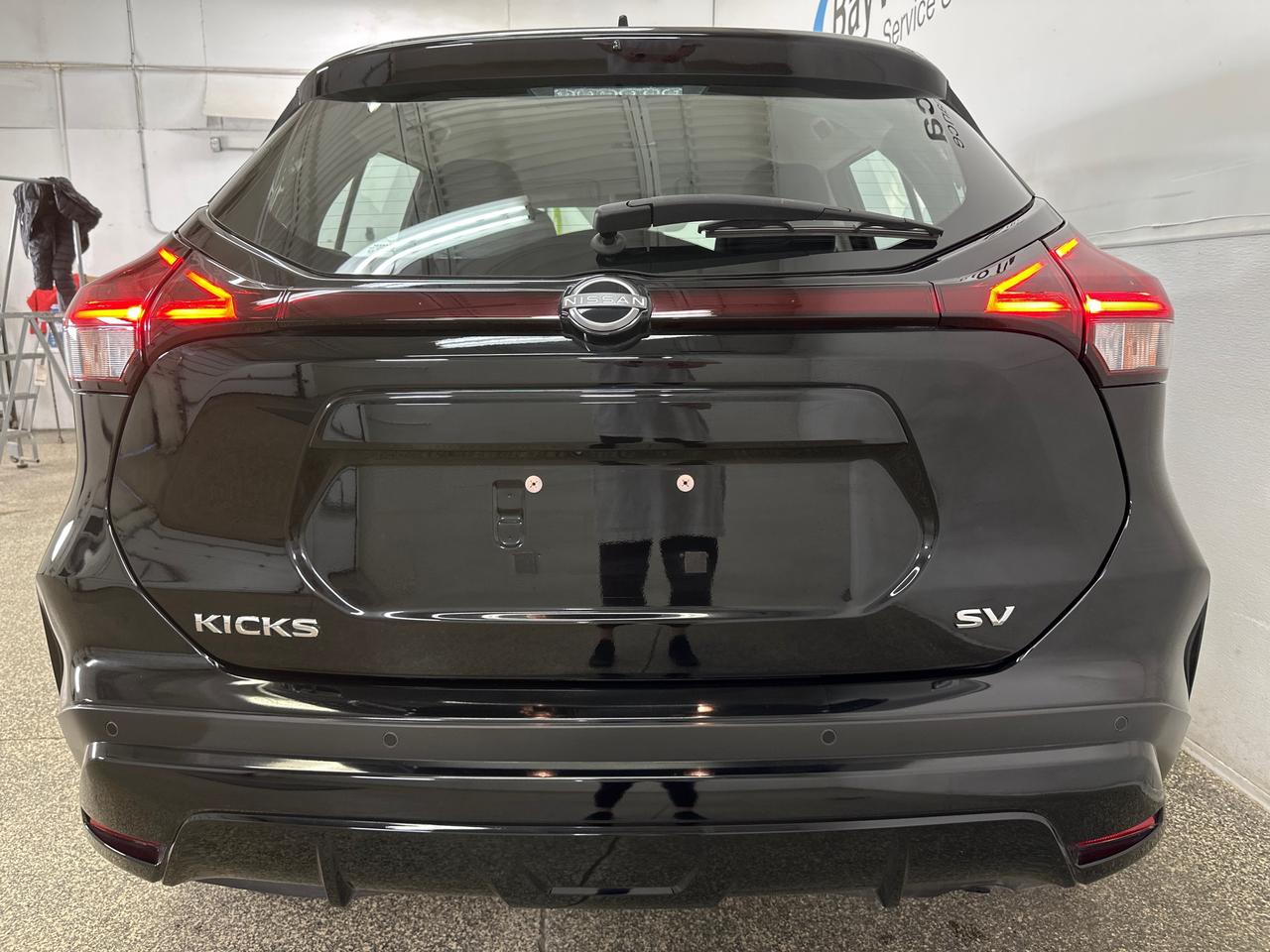 2024 Nissan Kicks SV/20KM/OFF 1 OWNER NISSAN LEASE! Photo