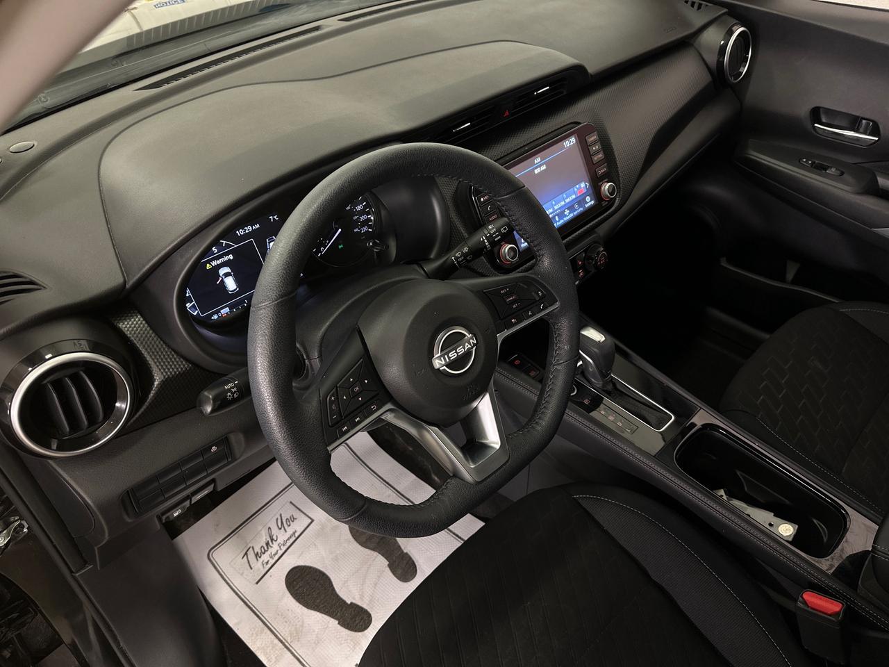 2024 Nissan Kicks SV/20KM/OFF 1 OWNER NISSAN LEASE! Photo