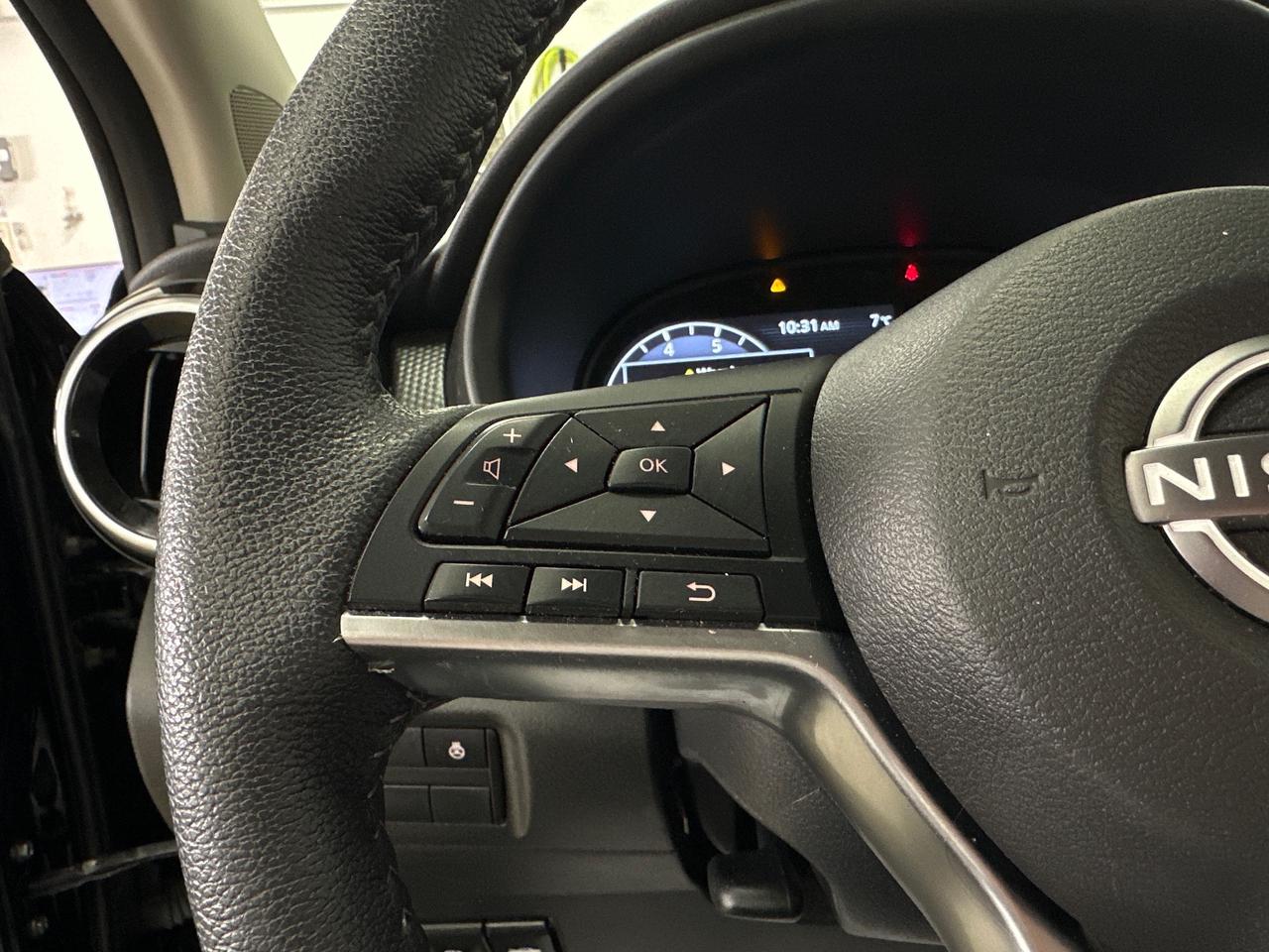 2024 Nissan Kicks SV/20KM/OFF 1 OWNER NISSAN LEASE! Photo