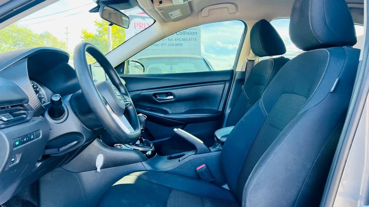 2021 Nissan Sentra S Photo