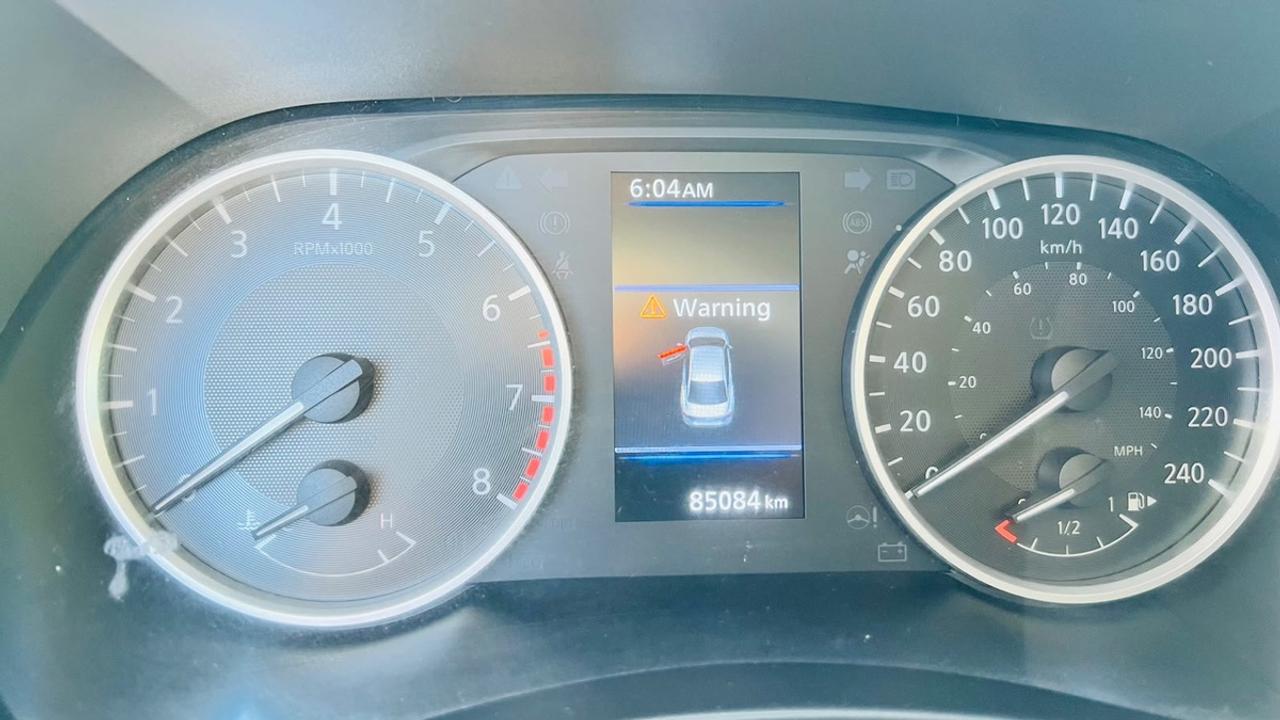 2021 Nissan Sentra S Photo