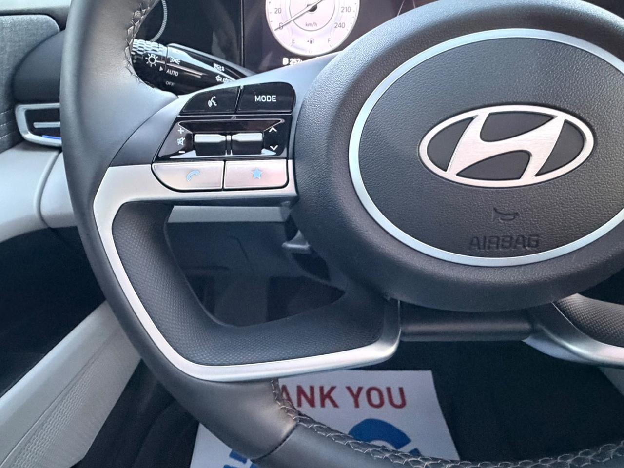 2026 Hyundai Elantra Luxury Photo