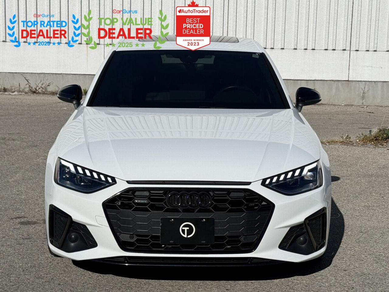 2022 Audi A4 PROGRESSIV S-LINE BLACK OPTICS | AMBIENT LIGHTING | SUNROOF | LOADED Photo