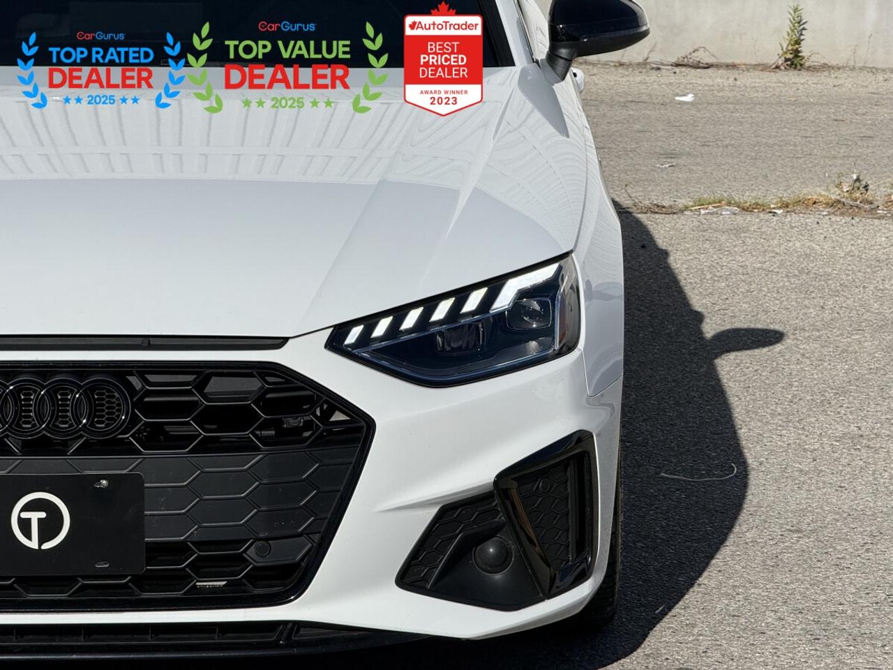 2022 Audi A4 PROGRESSIV S-LINE BLACK OPTICS | AMBIENT LIGHTING | SUNROOF | LOADED Photo