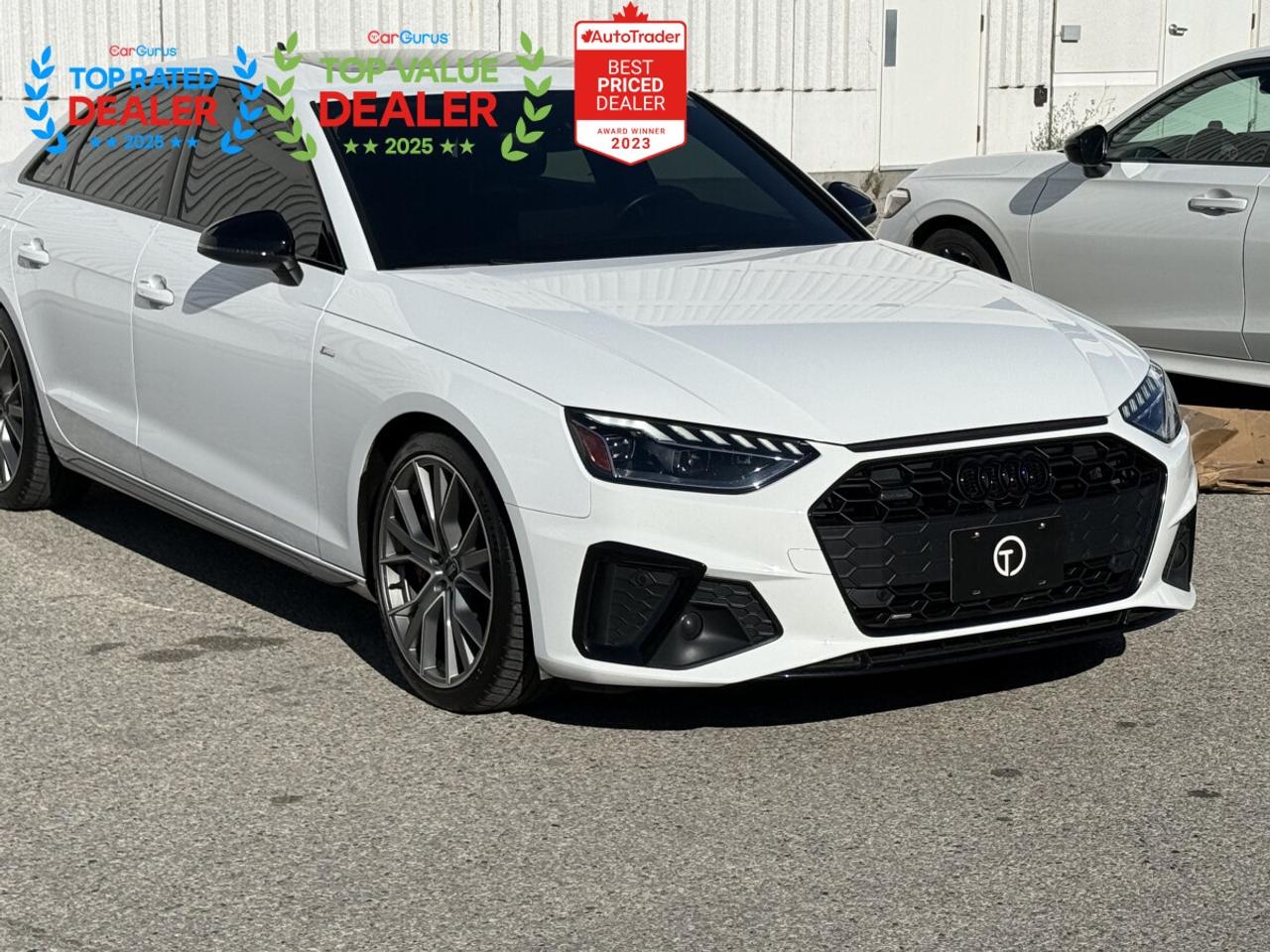 2022 Audi A4 PROGRESSIV S-LINE BLACK OPTICS | AMBIENT LIGHTING | SUNROOF | LOADED Photo
