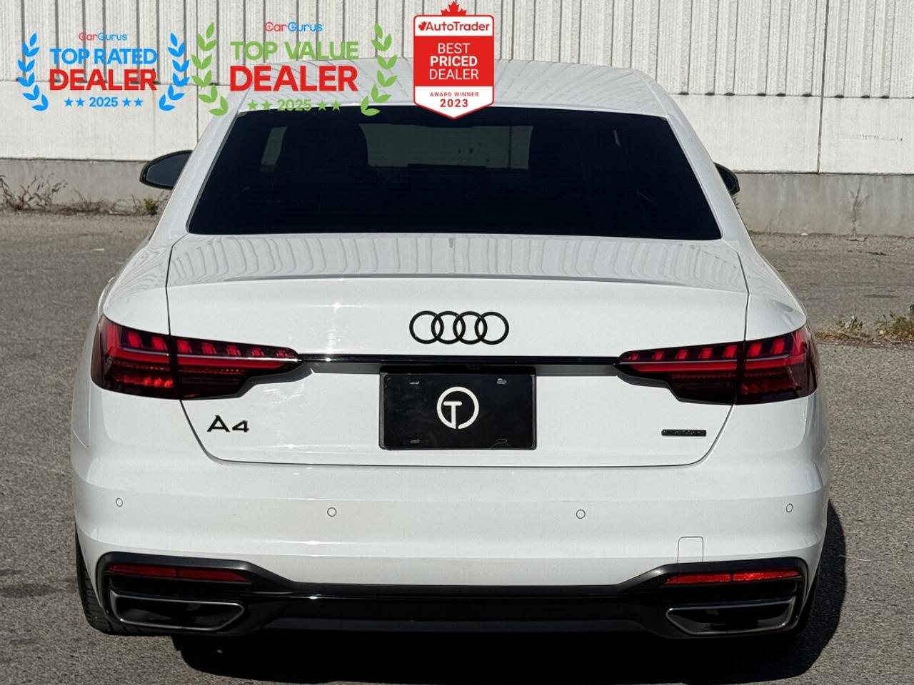 2022 Audi A4 PROGRESSIV S-LINE BLACK OPTICS | AMBIENT LIGHTING | SUNROOF | LOADED Photo