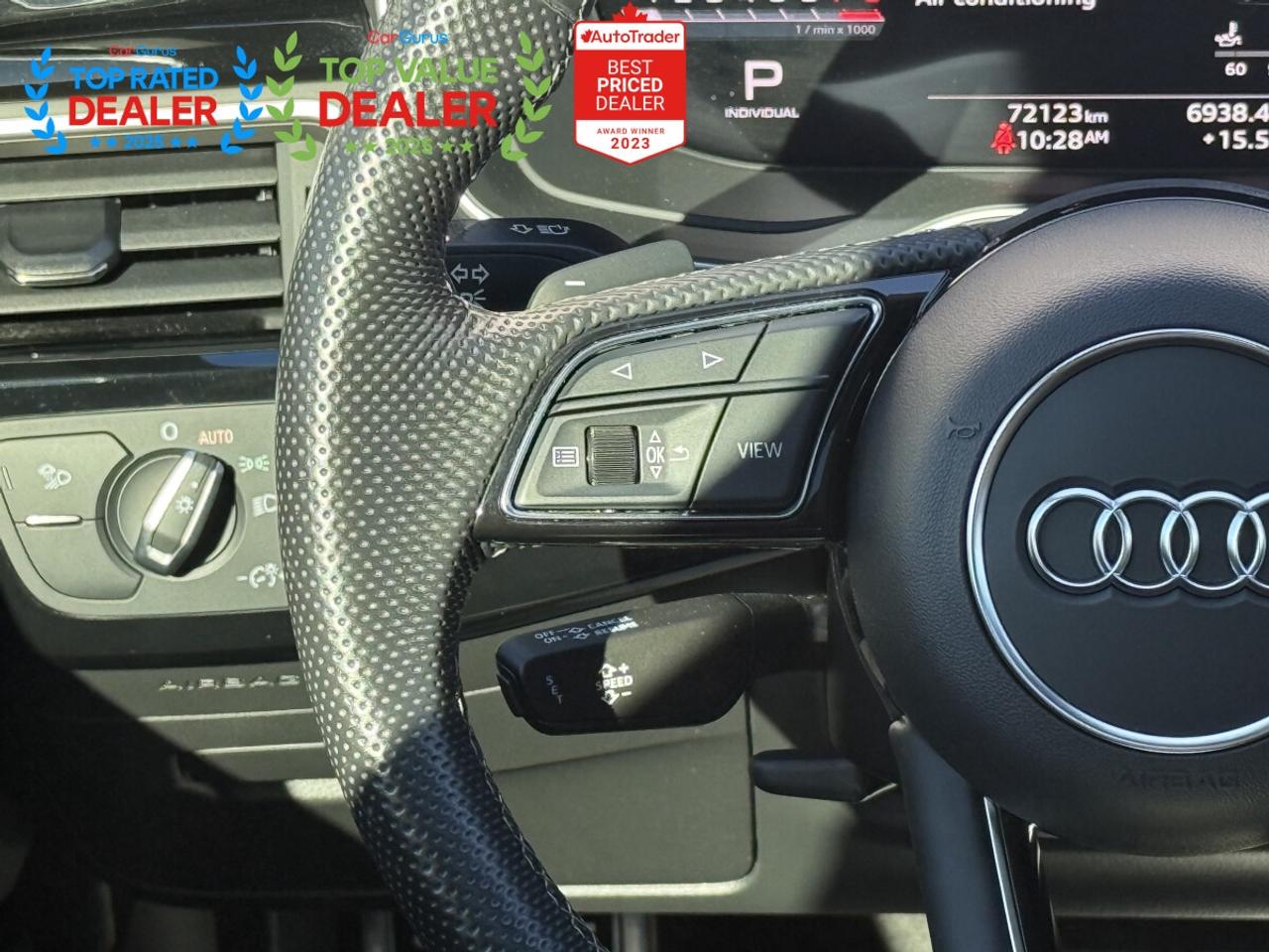 2022 Audi A4 PROGRESSIV S-LINE BLACK OPTICS | AMBIENT LIGHTING | SUNROOF | LOADED Photo