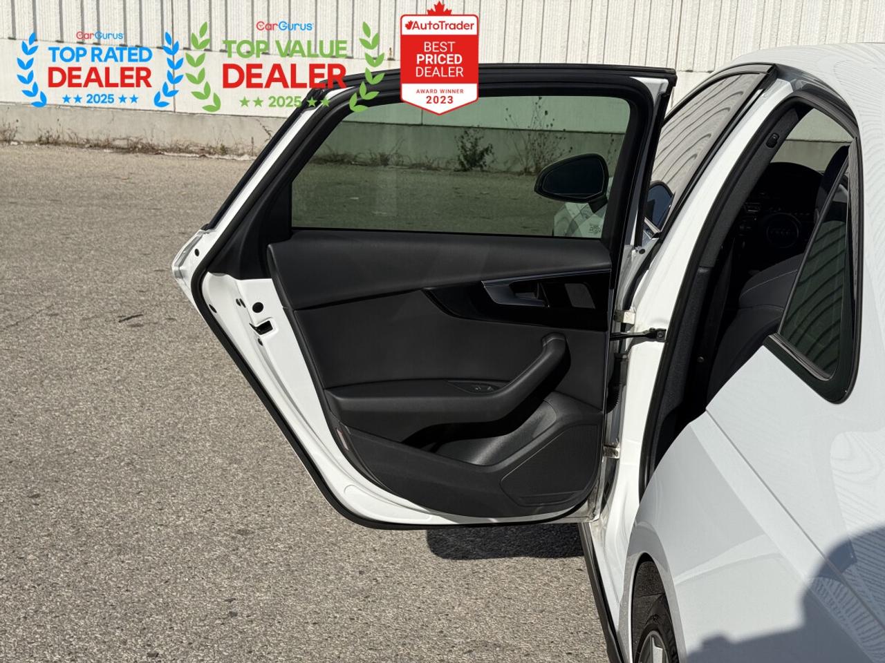 2022 Audi A4 PROGRESSIV S-LINE BLACK OPTICS | AMBIENT LIGHTING | SUNROOF | LOADED Photo