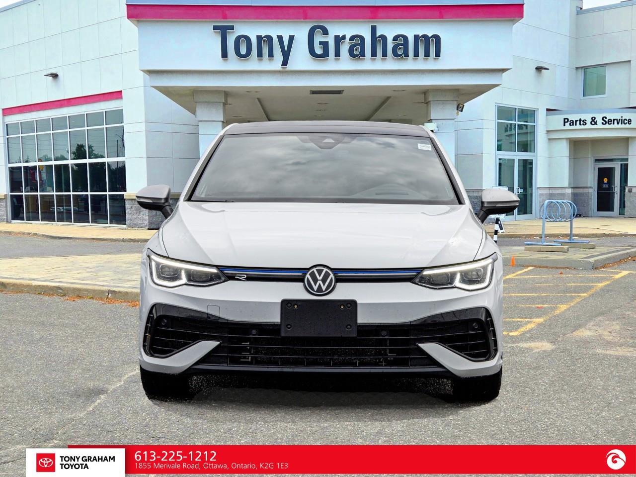 2024 Volkswagen Golf R Photo