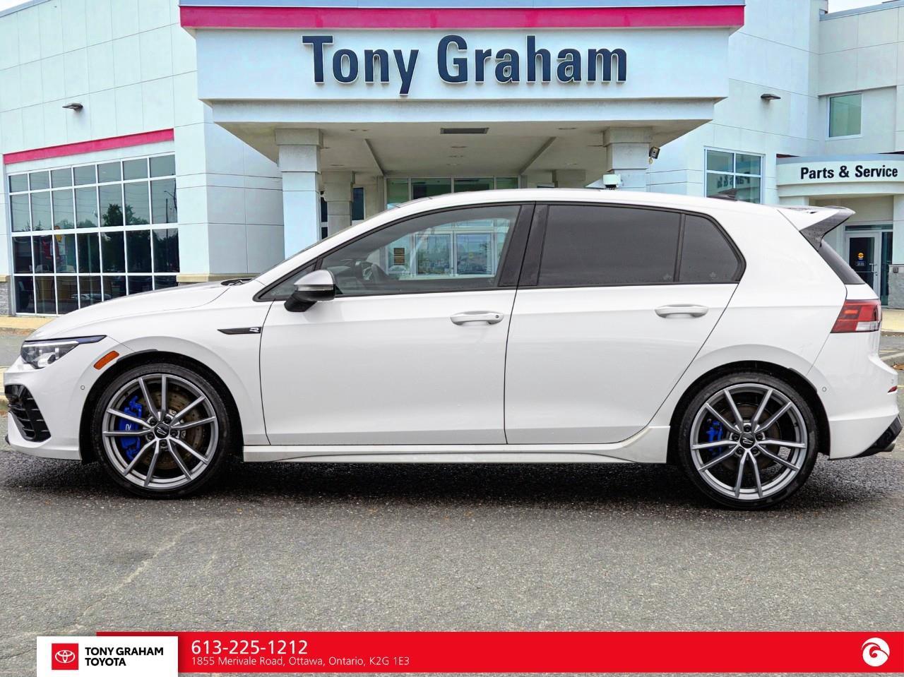 2024 Volkswagen Golf R Photo