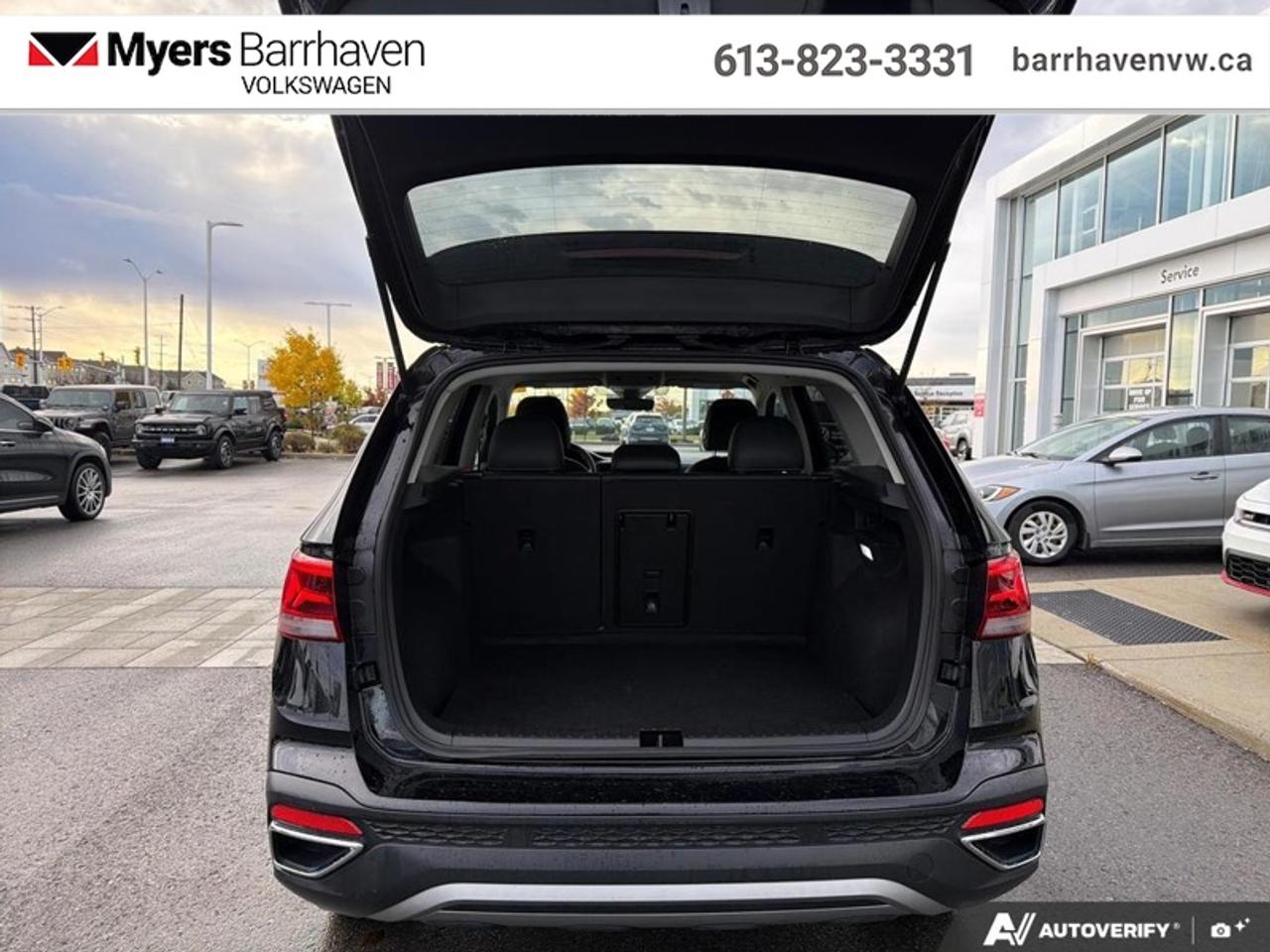 2024 Volkswagen Taos Comfortline 4MOTION  -  Heated Seats Photo