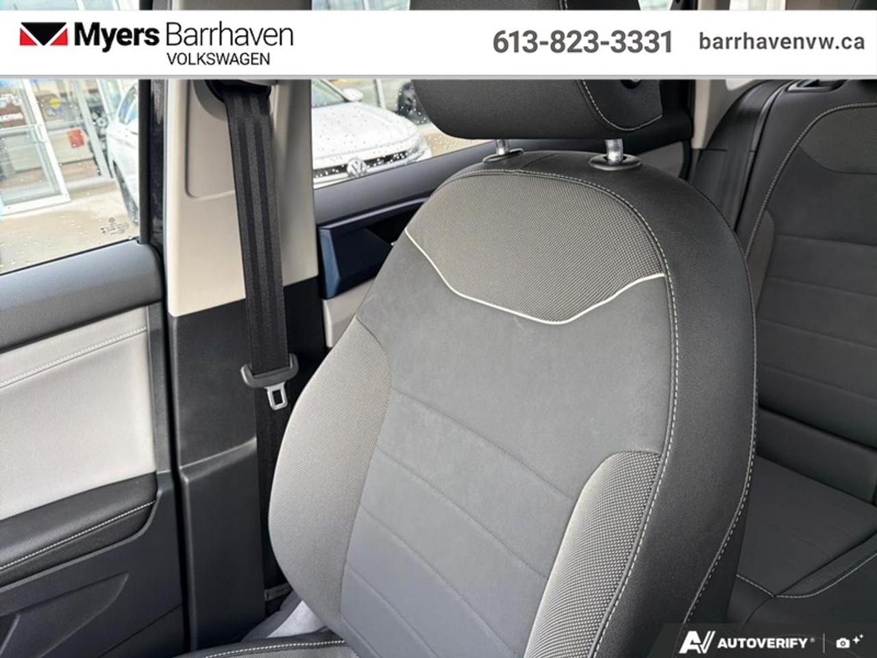 2024 Volkswagen Taos Comfortline 4MOTION  -  Heated Seats Photo