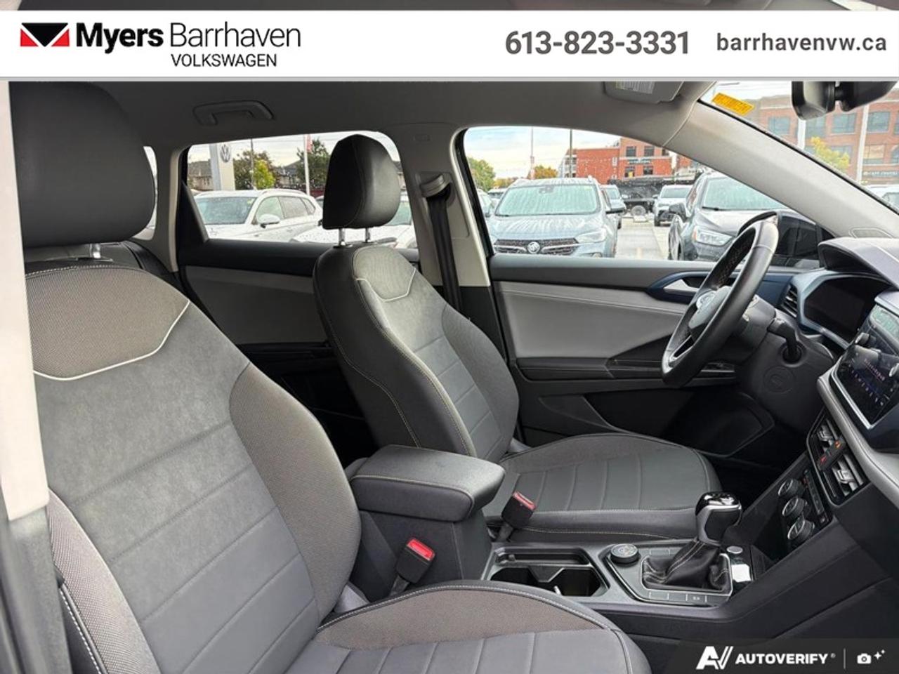 2024 Volkswagen Taos Comfortline 4MOTION  -  Heated Seats Photo