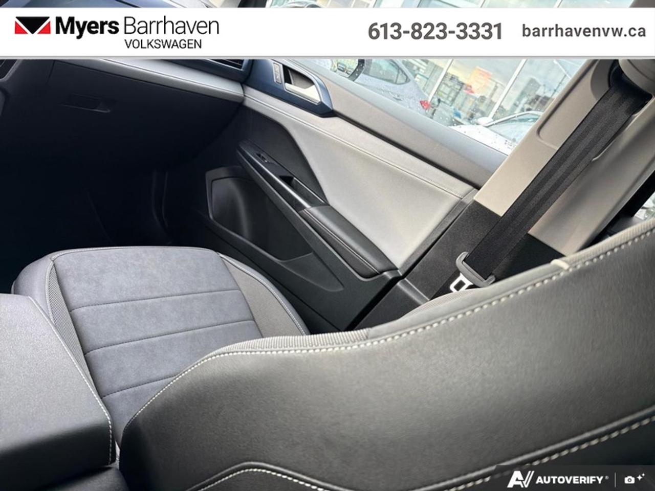 2024 Volkswagen Taos Comfortline 4MOTION  -  Heated Seats Photo