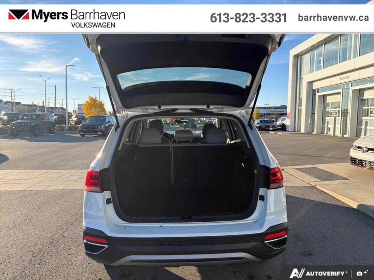 2024 Volkswagen Taos Comfortline 4MOTION  -  Heated Seats Photo