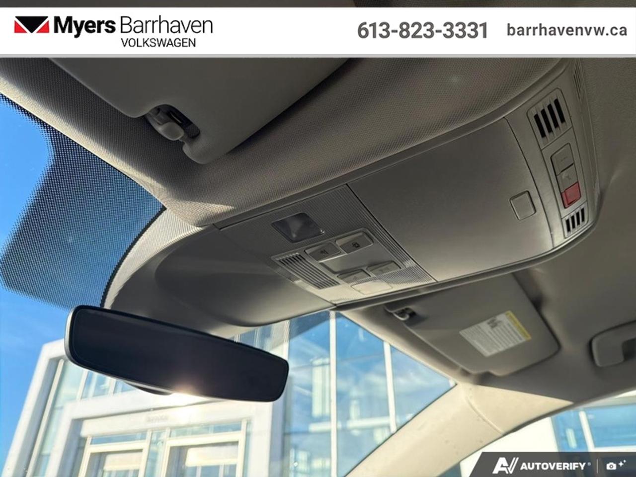 2024 Volkswagen Taos Comfortline 4MOTION  -  Heated Seats Photo