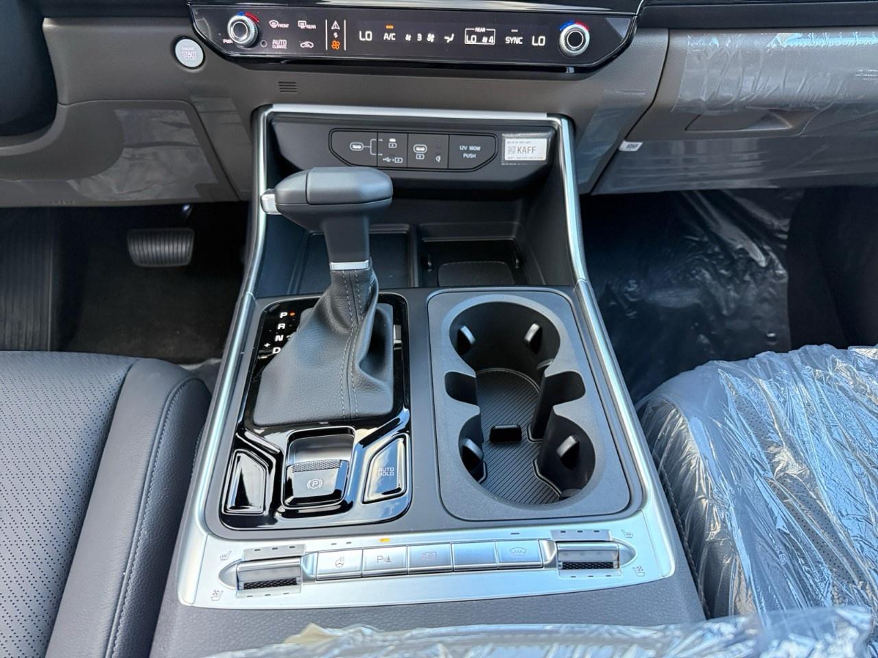 2027 Kia Carnival SX FWD Photo