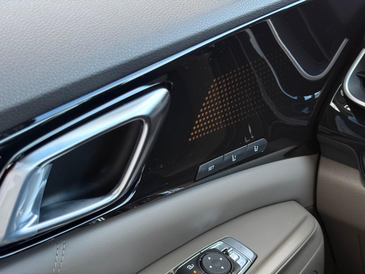 2027 Kia Carnival SX FWD Photo