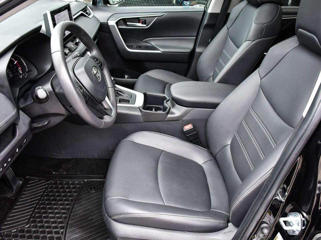 2025 Toyota RAV4 XLE AWD Photo