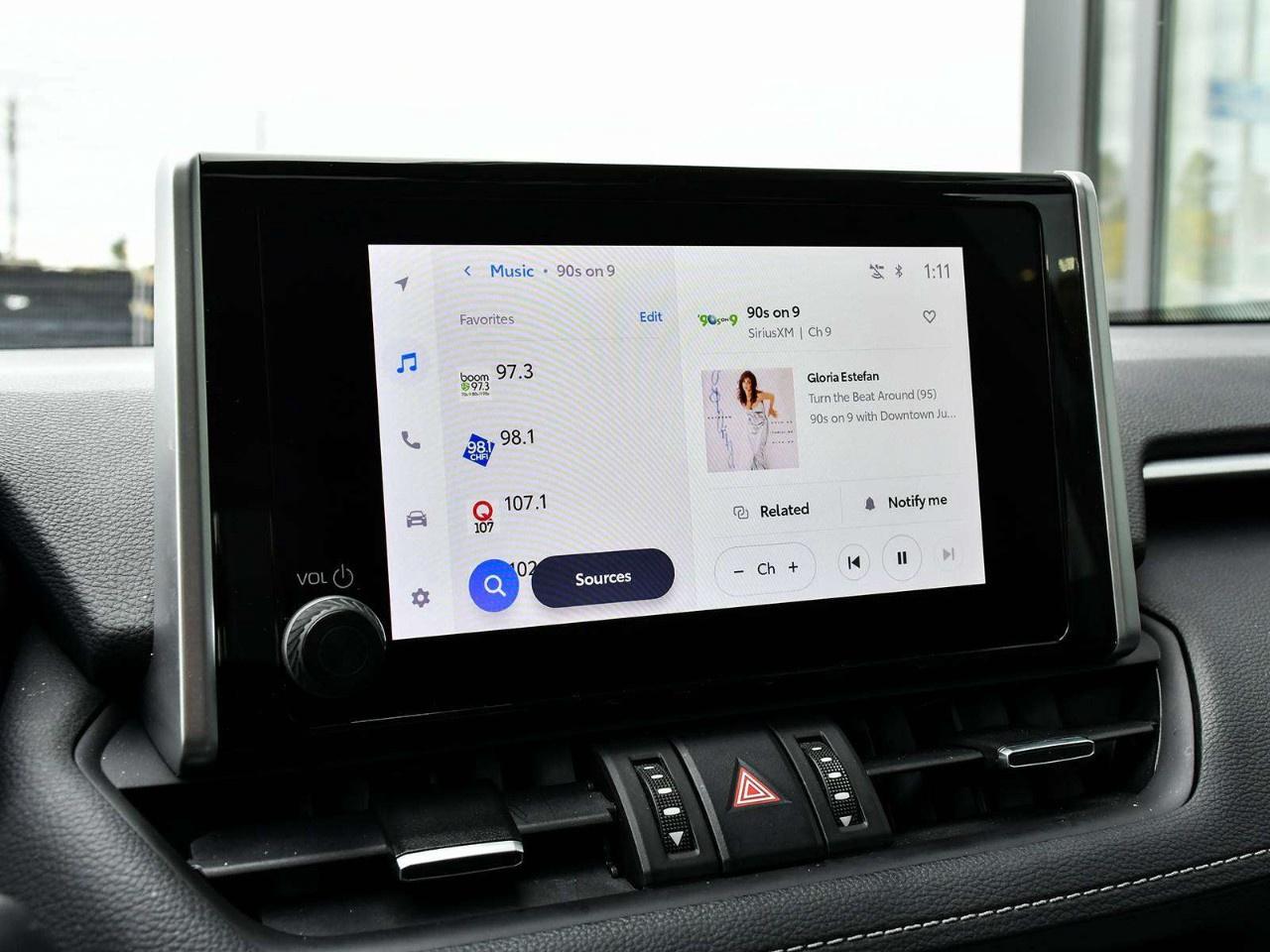 2025 Toyota RAV4 XLE AWD Photo